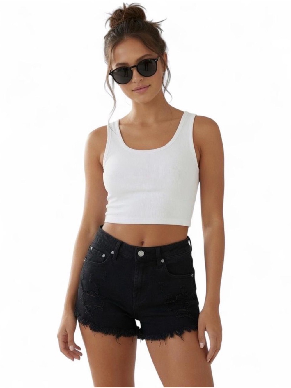 Almost Famous Black Distressed Denim Ripped & Frayed Hem WMNS Juniors Size 7